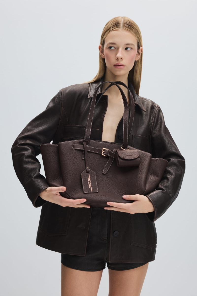 DON'T SLEEP IN NEW YORK CHOCOLATE BROWN
