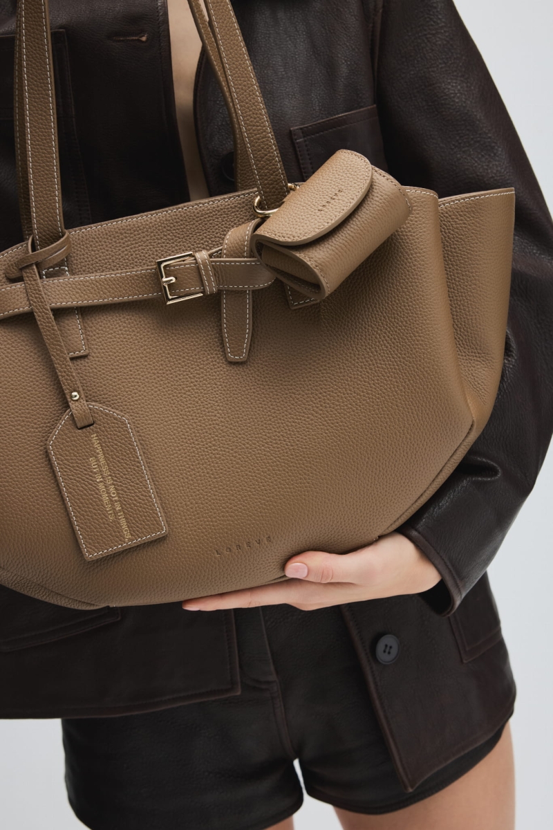 PENDANT BAG WARM CAMEL