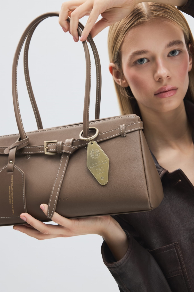 SLOW LIFE IN POZNAN DARK BEIGE