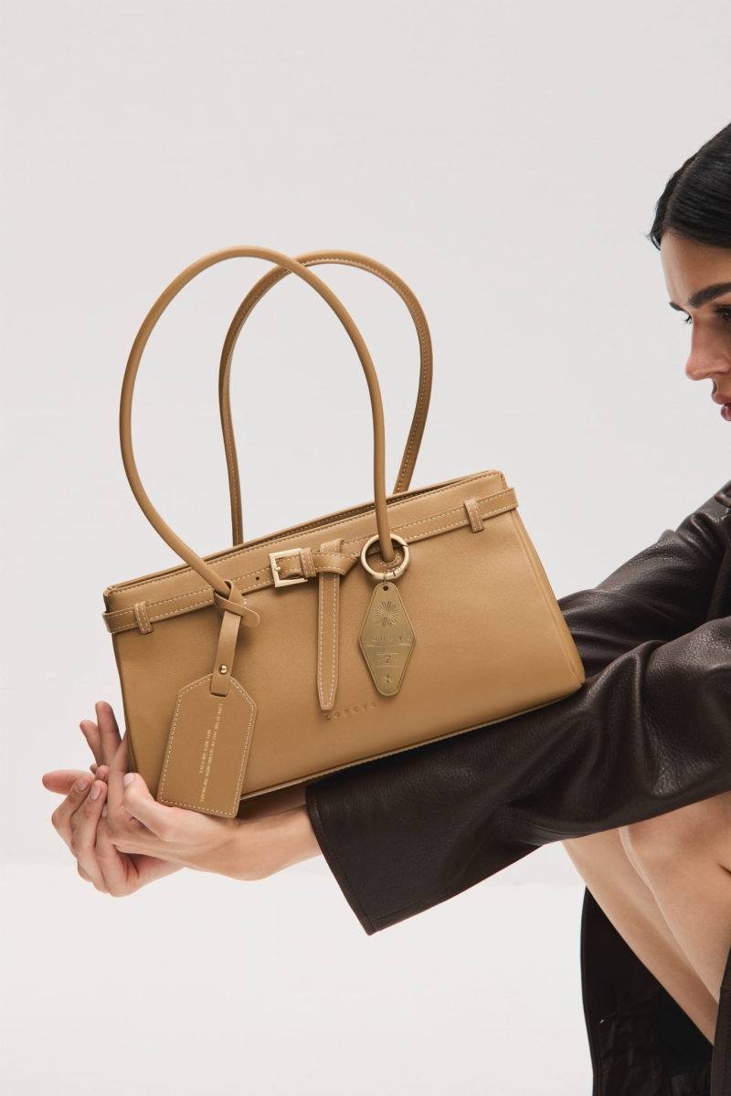 LOREVE10291.jpg