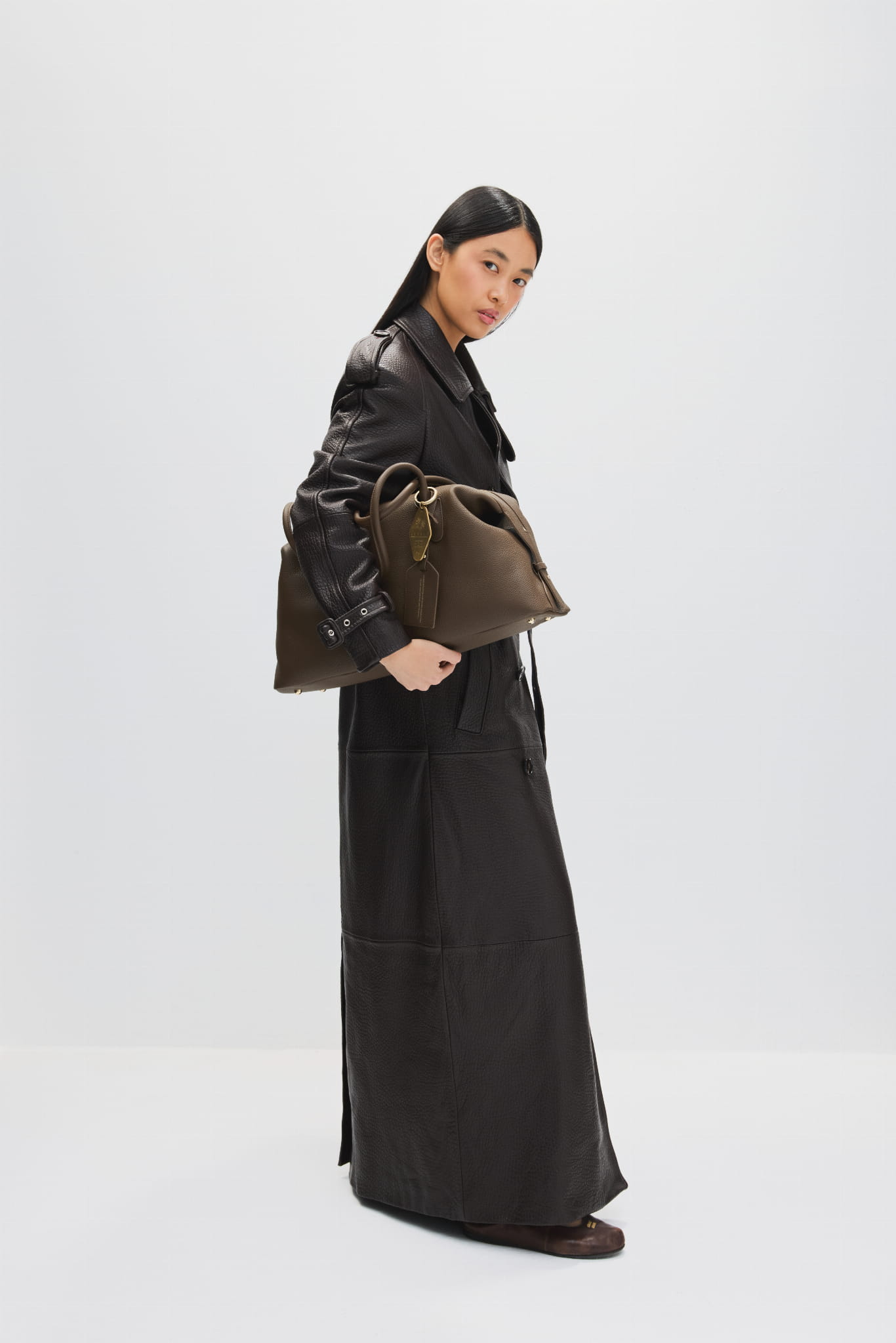 LOREVE_1035994.jpg