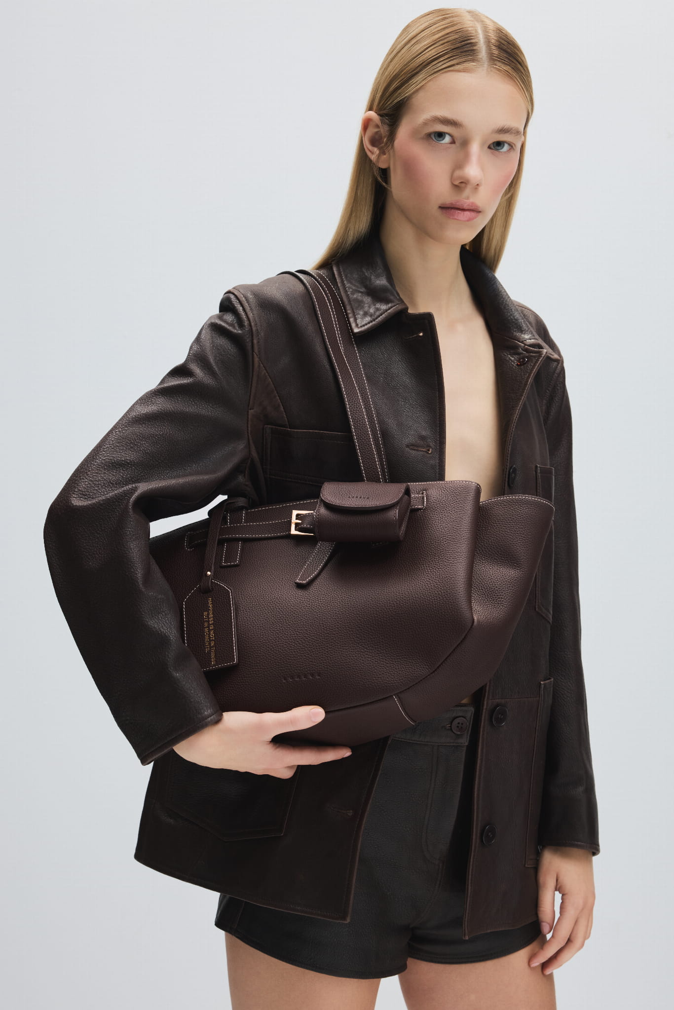 DON'T SLEEP IN NEW YORK CHOCOLATE BROWN