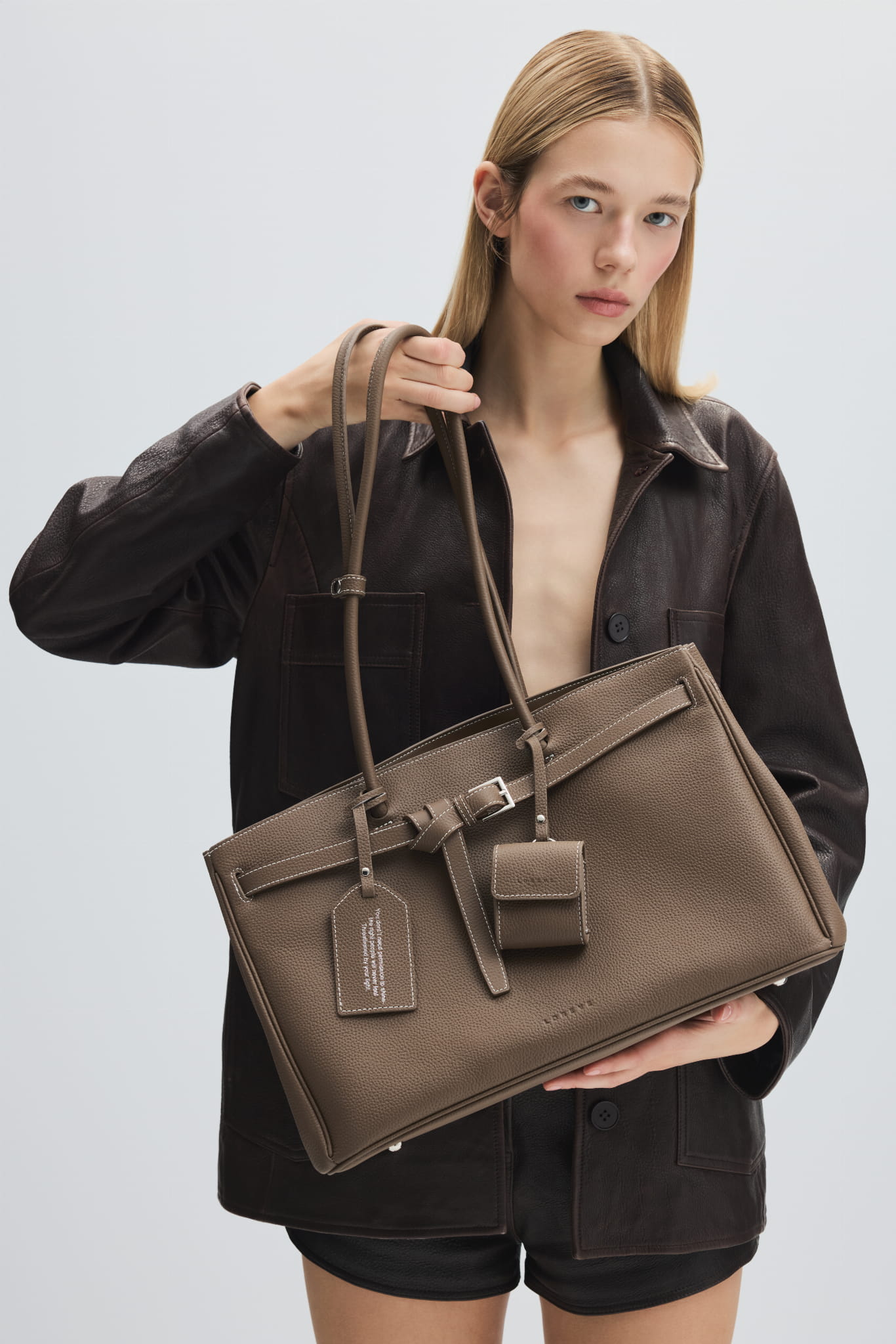 It Girl in Los Angeles Stone Taupe