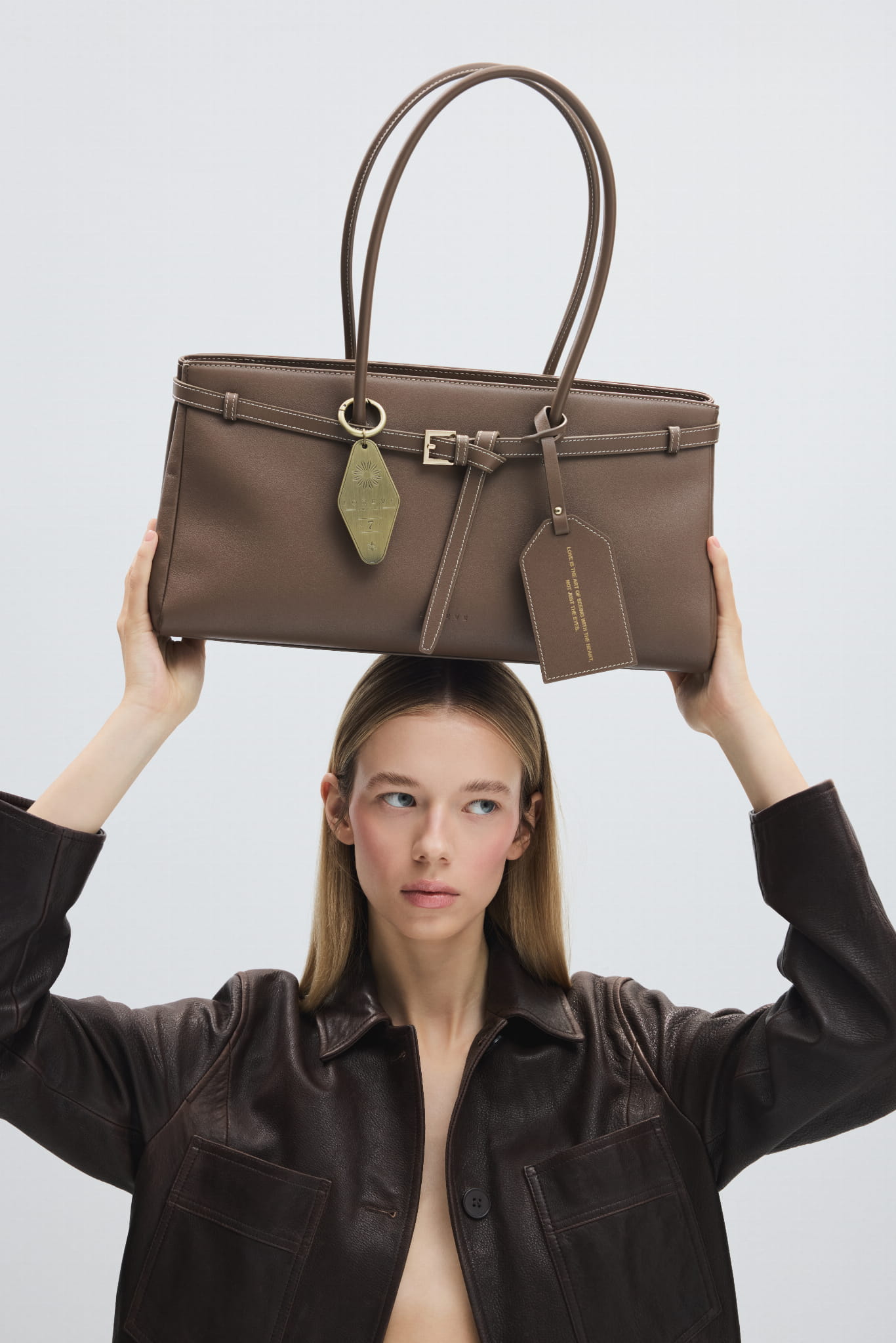 SLOW LIFE IN POZNAN DARK BEIGE BIG